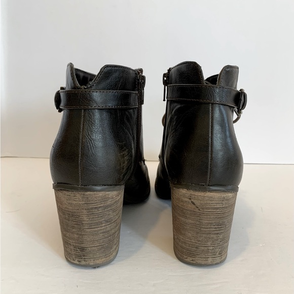 Crown Vintage Victorian Witchy Lace Up boots - Picture 6 of 10